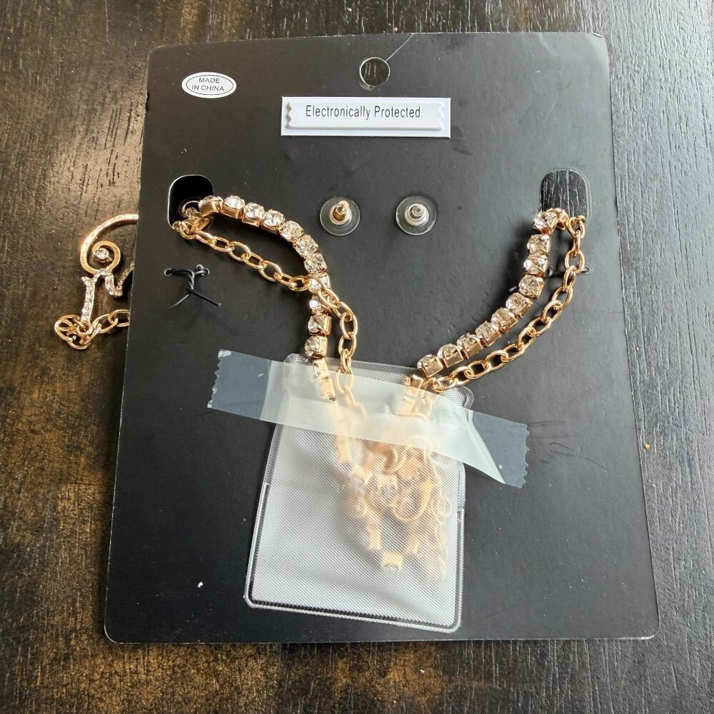 Y2K Aaliyah Jewelry Set Gold Rhinestone CZ Earring Studs Necklace Babygirl Chain - Picture 6 of 6